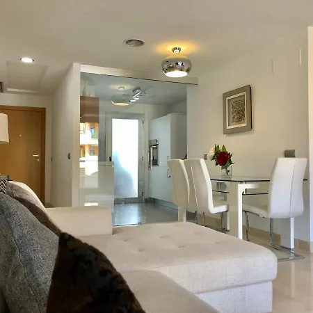 Beautiful Penthouse Perfect Location Appartamento