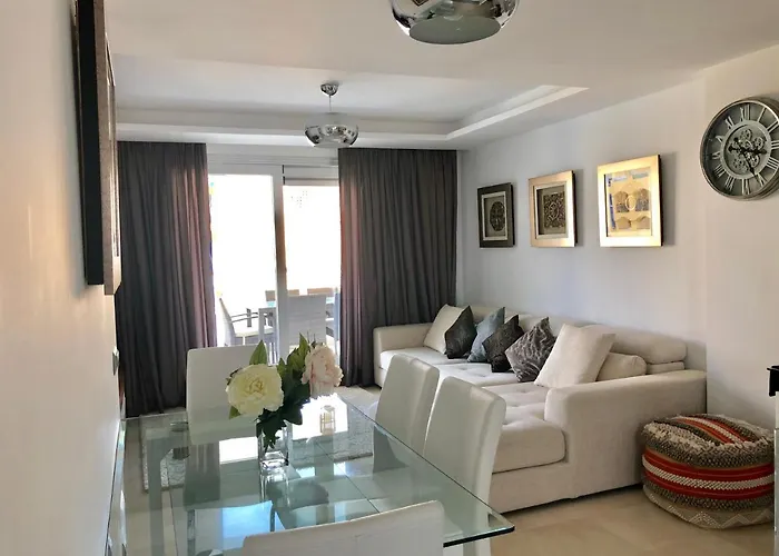 Beautiful Penthouse Perfect Location アパート *